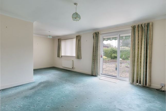 59, Hollies Road, Telford photo 2
