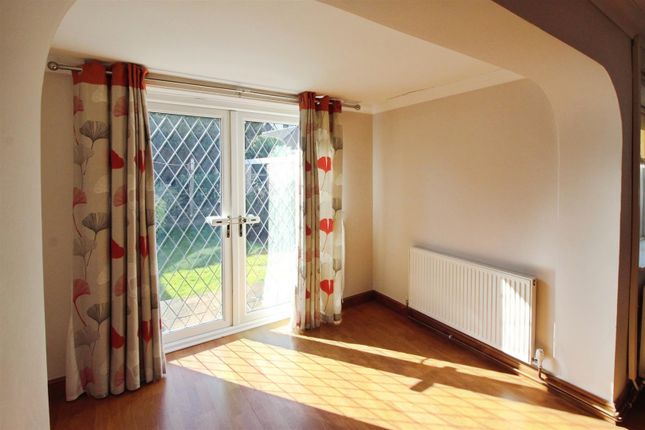 7, Queensway, Leeds photo 4