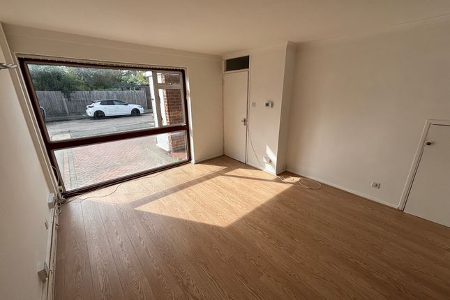 4b, Brunswick Road, Bexleyheath photo 2