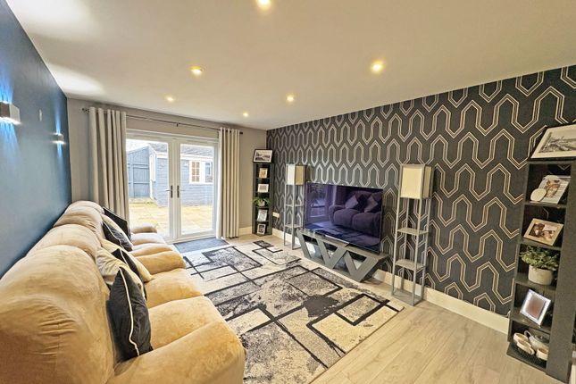 8, Winston Drive, Skegness photo 4