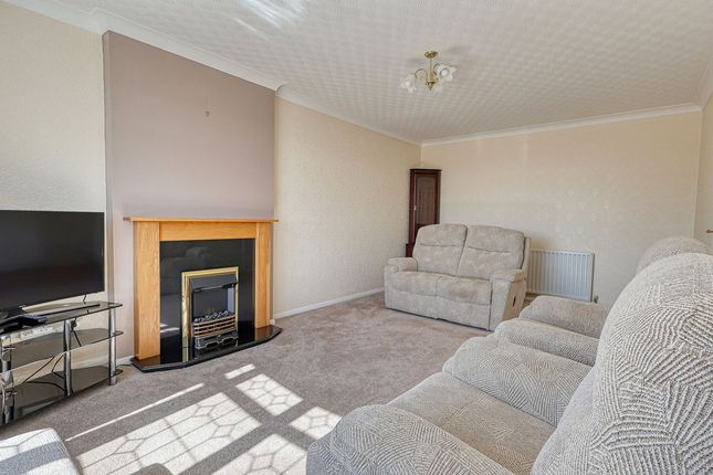 41, Valley View Drive, Scunthorpe photo 4