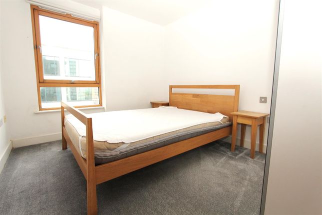 Flat to rent in Chadwick Street, Hunslet, Leeds