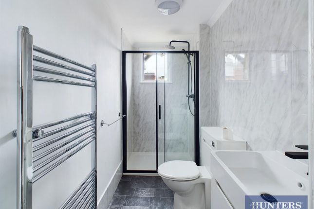 Flat 2, 29, West Avenue, Filey photo 4