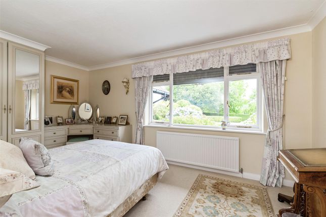 Maybury Farm, Bedroom