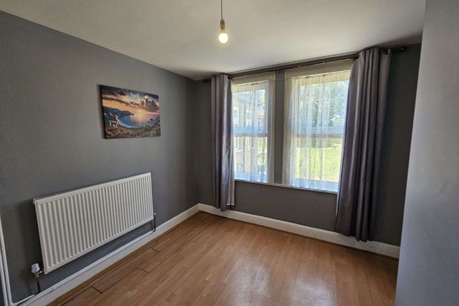71 Maidenhall Road, Luton,LU4 8LB, LUTON photo 4