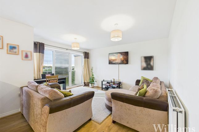 33 Pondecroft, Aylesbury photo 4