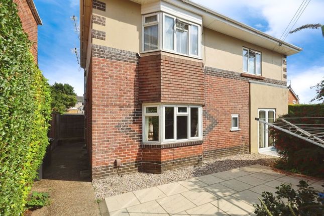 Thumbnail Property to rent in Ripon Road, Winton, Bournemouth