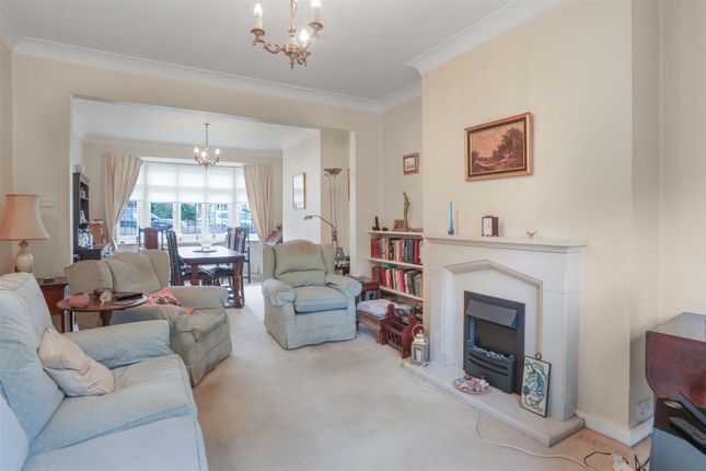 98, Quarry Park Road, Cheam photo 4