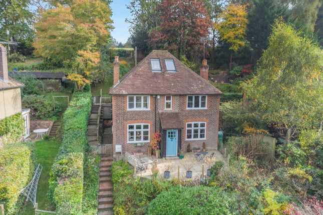 Peaslake Lane, Peaslake photo 2