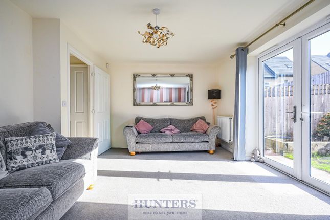 Haydock Avenue, Castleford photo 2