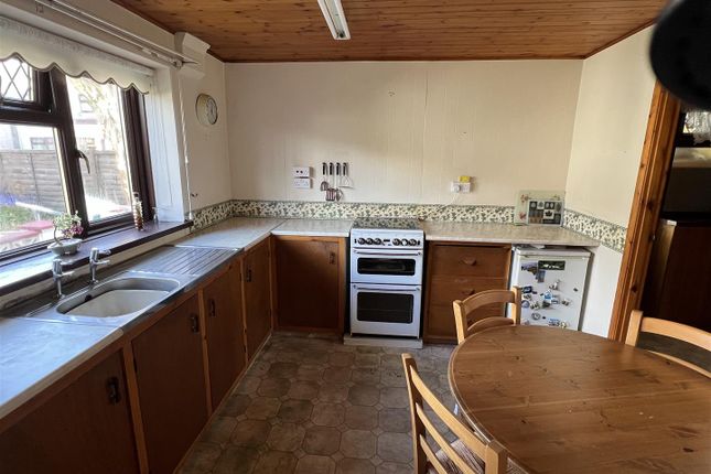 End terrace house for sale in 10 Brynawelon, Stop And Call, Goodwick