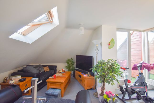 Flat for sale in Checkland Road, Thurmaston, Leicester