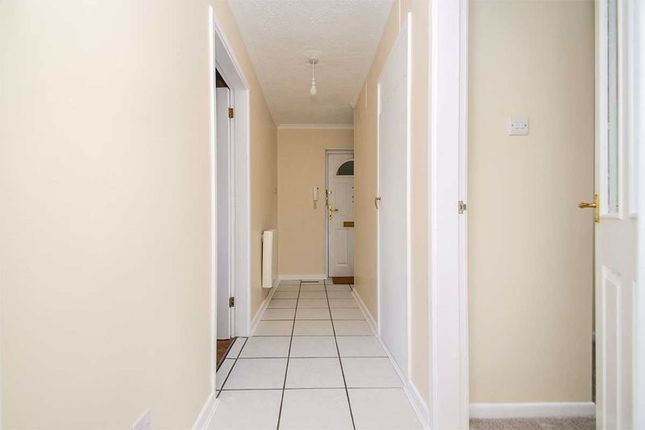 Flat for sale in Scotch Orchard, Lichfield