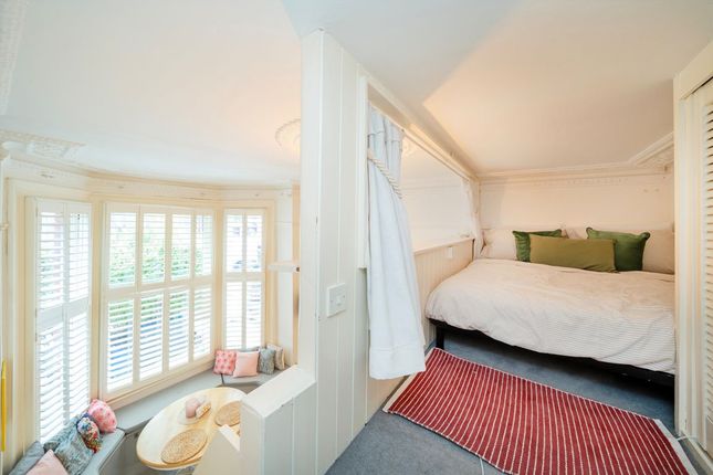 Flat 2, 100, Brondesbury Villas, London photo 4