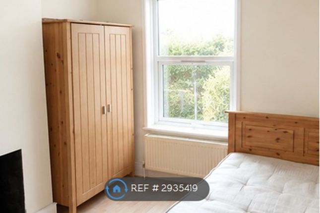 Cedar Road, Inner Avenue, Southampton photo 3