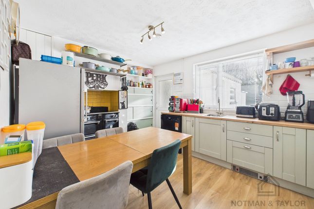 14 Hollong Park, Torpoint photo 3