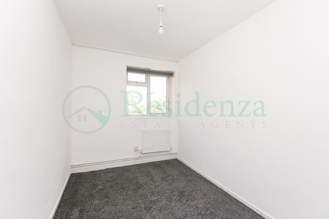 Hazelhurst Road, London photo 4