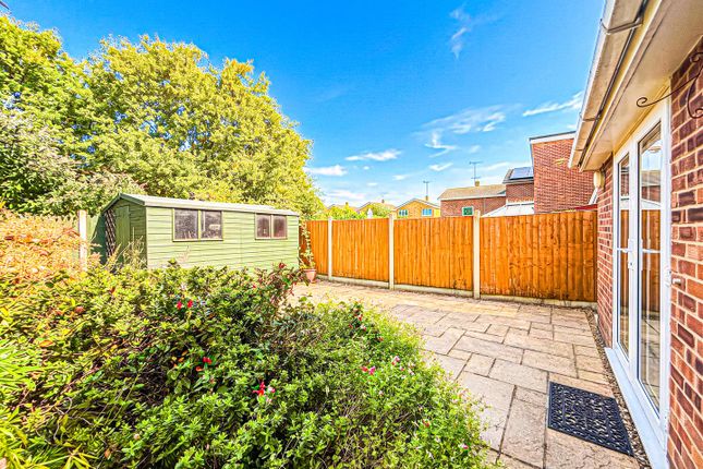 Maple Way, Burnham-On-Crouch photo 2
