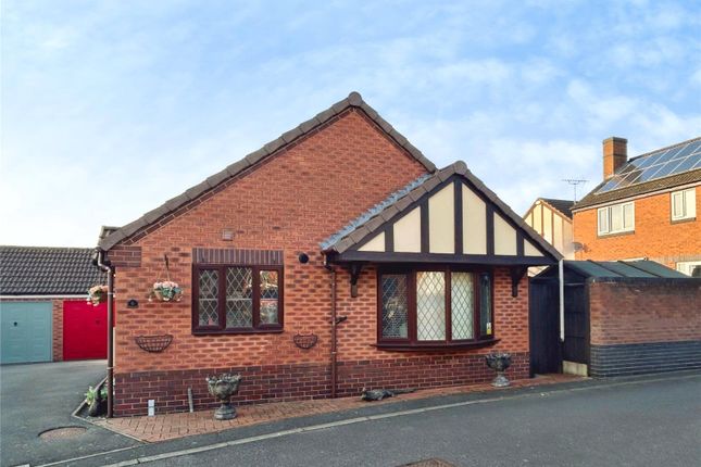 2-bed house on 6, Hillside Gardens, Swadlincote, £265,000