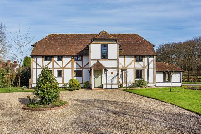 Detached house to rent in Cranleigh Road, Ewhurst, Cranleigh, Surrey