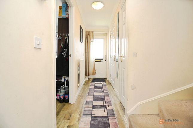 Jubilee Drive, Leicester photo 4