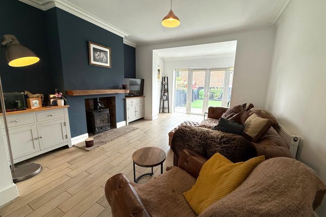 26 Holmlands Park, Chester Le Street photo 2