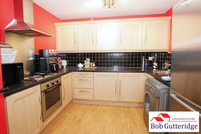17, Etruria Court, Stoke On Trent photo 3