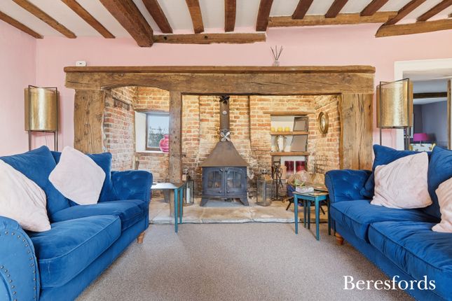 Lashley Hall, Stebbing, Essex photo 3