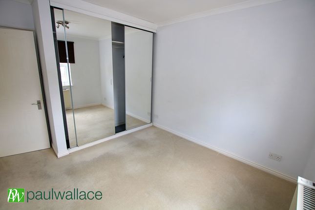 Flat 1, 245, Turners Hill, Waltham Cross photo 5