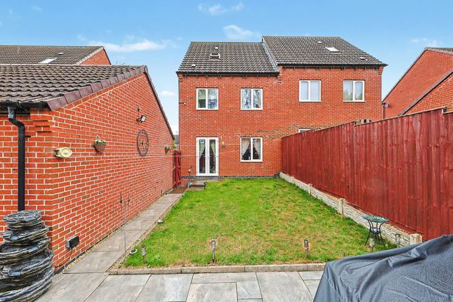 19, Burton Street, Chesterfield photo 4