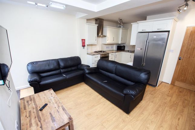 Thumbnail Property to rent in Heeley Road, Selly Oak, Birmingham