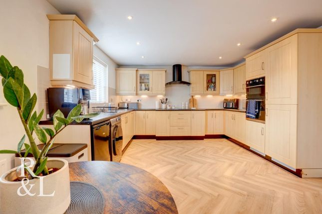 15, Brunel Way, Swadlincote photo 4