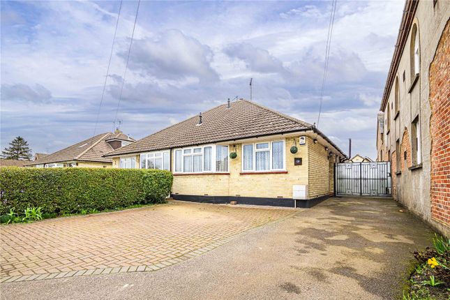2-bed house on 28, Totternhoe Road, Eaton Bray, £375,000