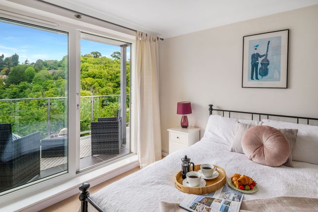 Flat for sale in Marina Court, Lower Contour Road, Kingswear
