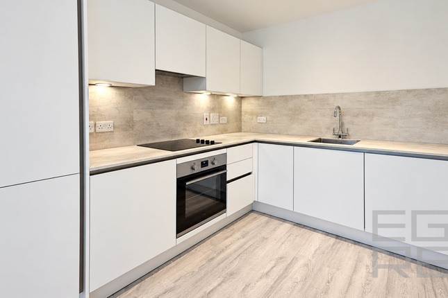 Robusta Court, Hayes photo 5