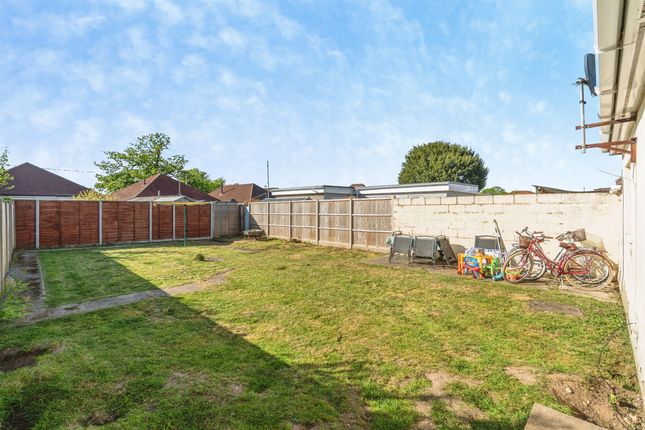 18, Warwick Road, Southampton photo 3
