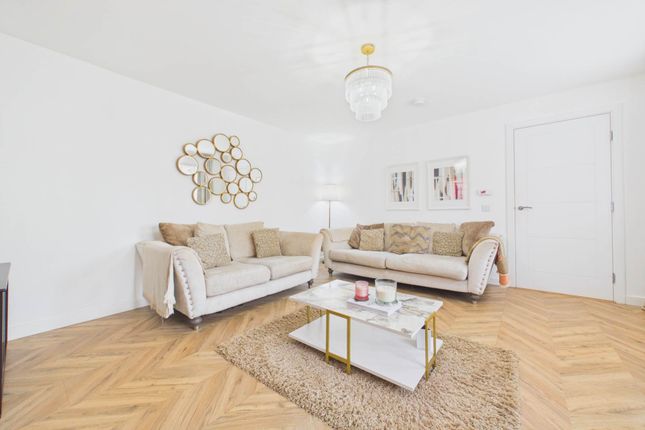 24, Stepford Road, Glasgow photo 4