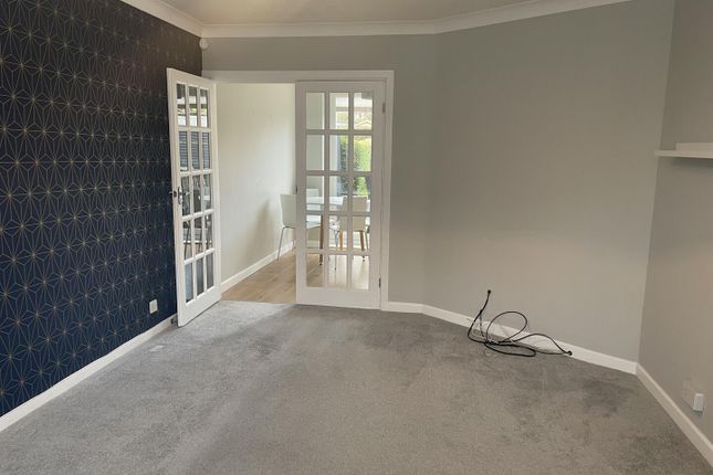 Oakcroft Avenue, Leicester photo 3
