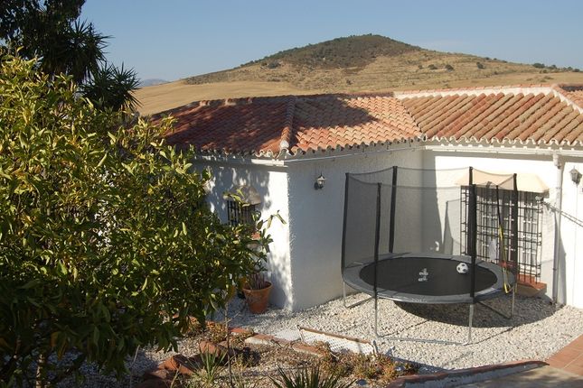 Villa for sale in El Curato, Almogía, Málaga, Andalusia, Spain