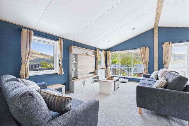 Luxury Lodge, Drimsynie Holiday Village, Lochgoilhead photo 3