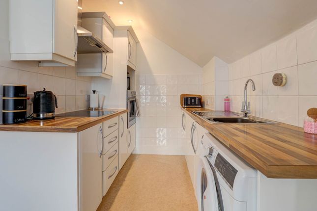 Flat 3, Salisbury Road, Blandford Forum photo 4
