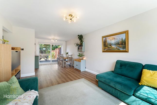 46 Old Vicarage, Westhoughton, Lancashire photo 2