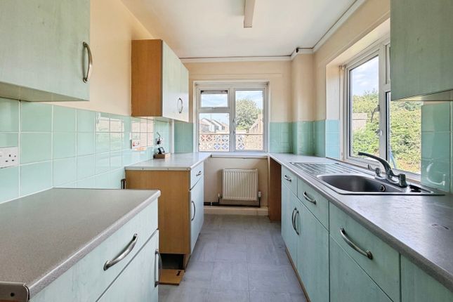 65 Trelawney Road, Helston, Cornwall photo 2