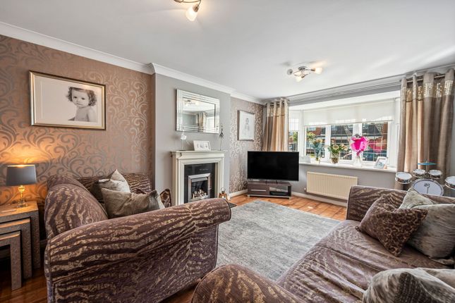 20 Walsham Gardens, St. Helens photo 2