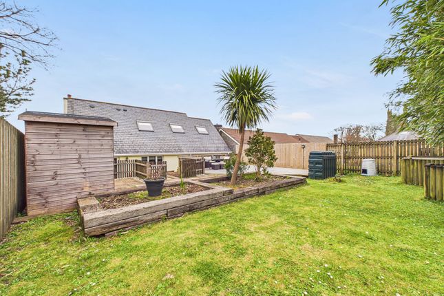 Hollies Caradon View, Liskeard photo 2