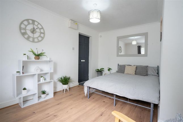 18, Rudyngfield Drive, Birmingham photo 3