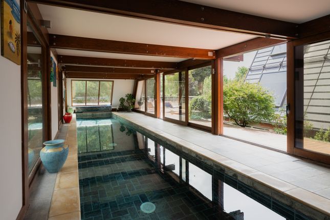 306737 - Blue Gates, Cambridge-34.Jpg