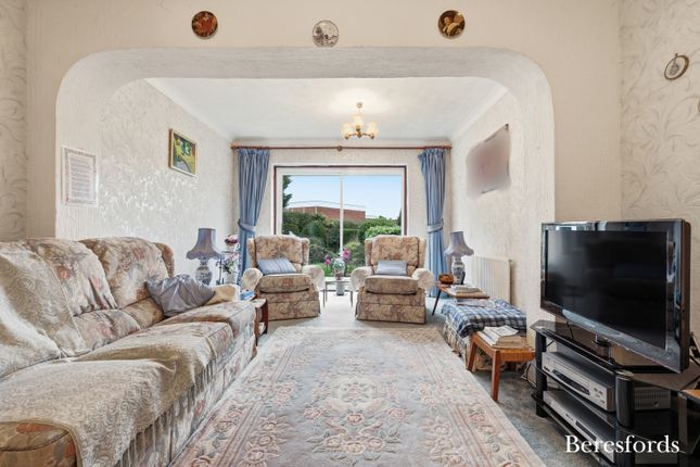 85, Oliver Road, Brentwood photo 2