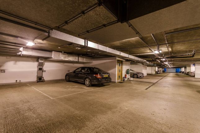 Thumbnail Flat to rent in Marlborough Hill, St John's Wood, London