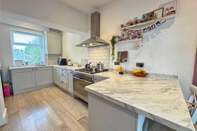7, Carr Mount, Rossendale photo 2